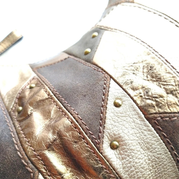 Adorable fossil quilted leather studded shoulder bag EUC ❤️ - Picture 7 of 13